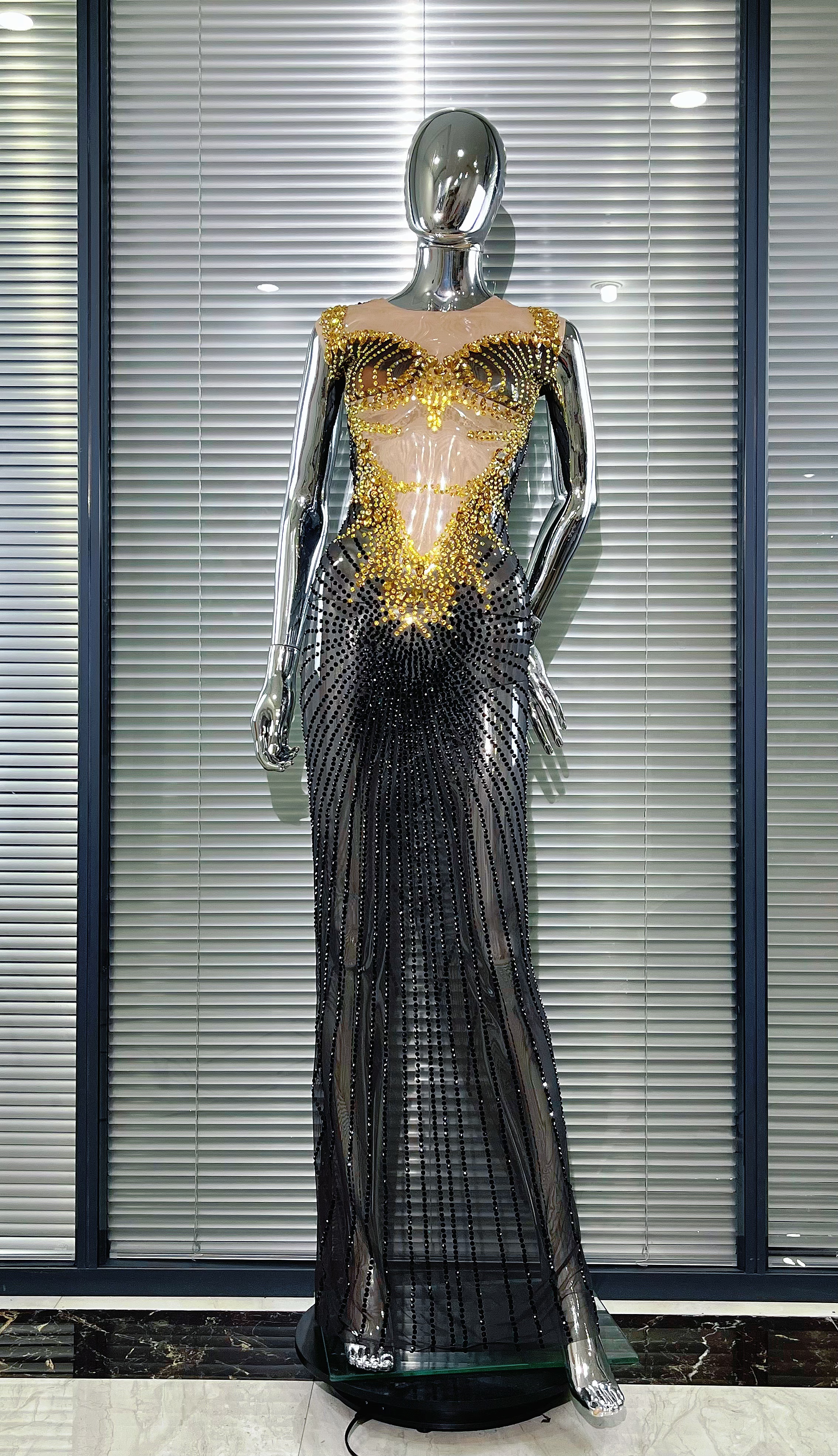 Women Fashion Photoshoot - Luxury Diamonds Sexy See Through Sleeveless