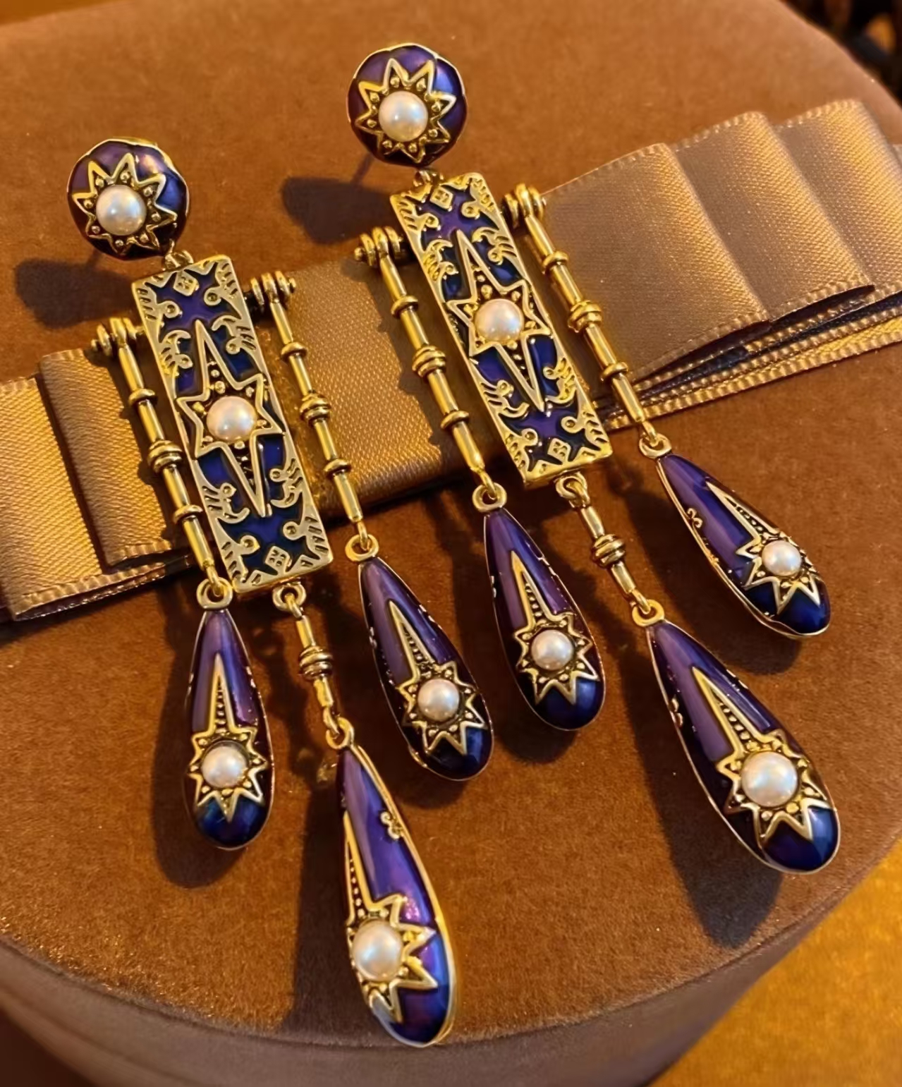 Women'S Fashion Victorian Era - Retro Victorian Era Blue Enamel Earring