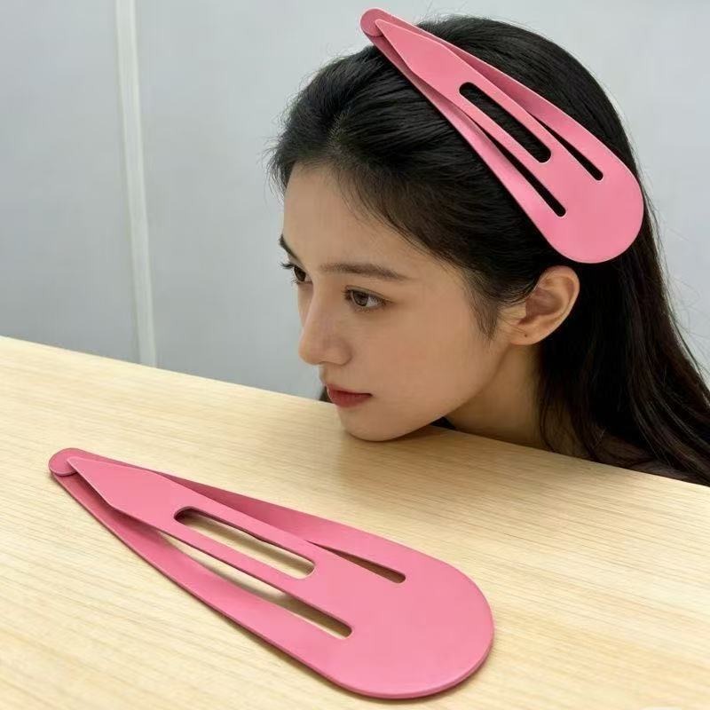 Women Fashion Photoshoot - pcs Giant Hair Clips Women Playful