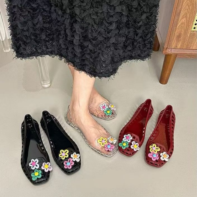 Hollowed kawaii dopamine Shoe  - Women Fashion Hub 评论和价格