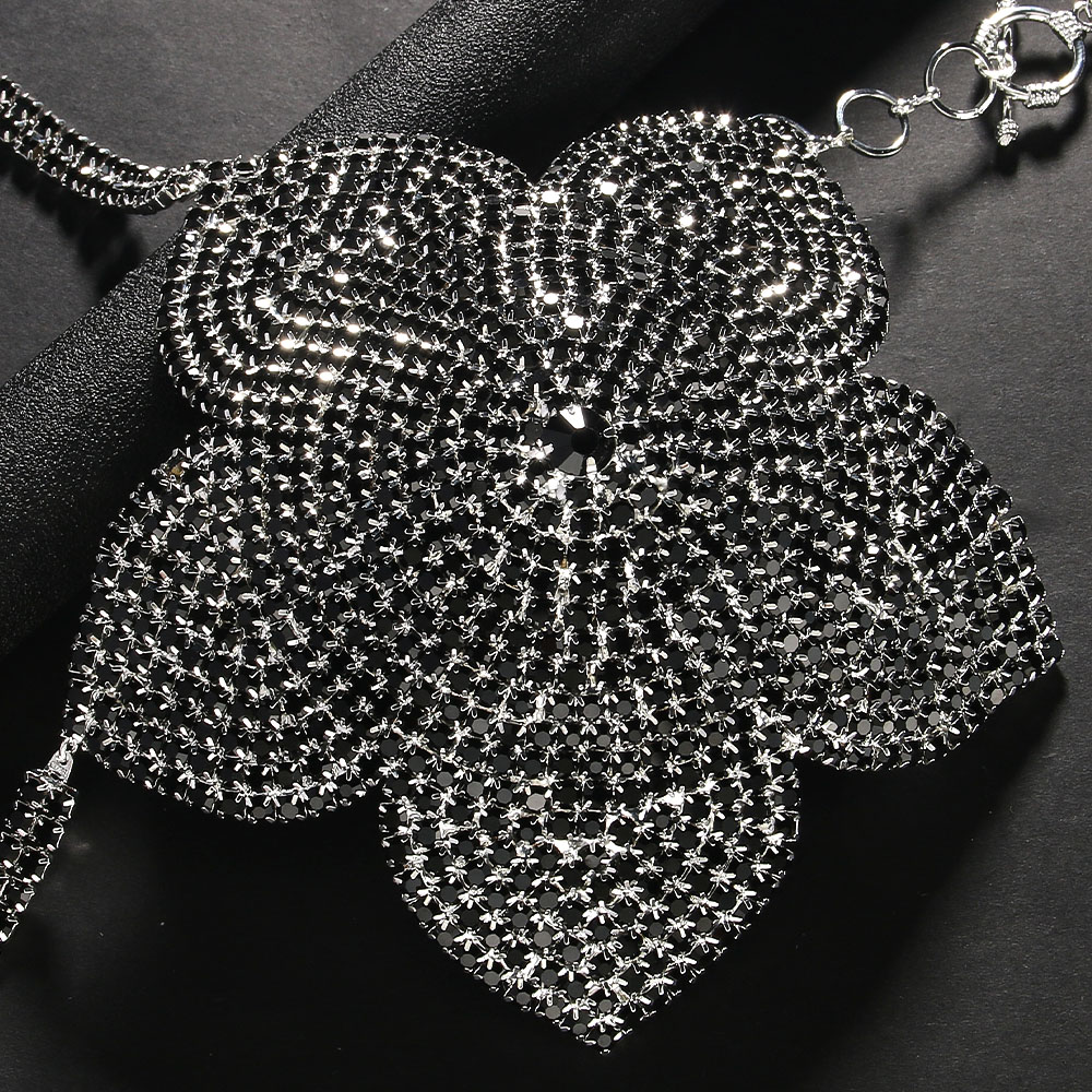 Stonefans Black Crystal Flower - Women'S Fashion Harness 评论和价格