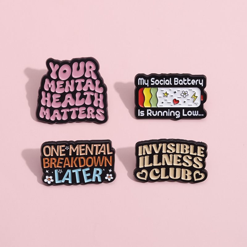 Cartoon Letter Metal Brooch Ra - Women Fashion History 评论和价格
