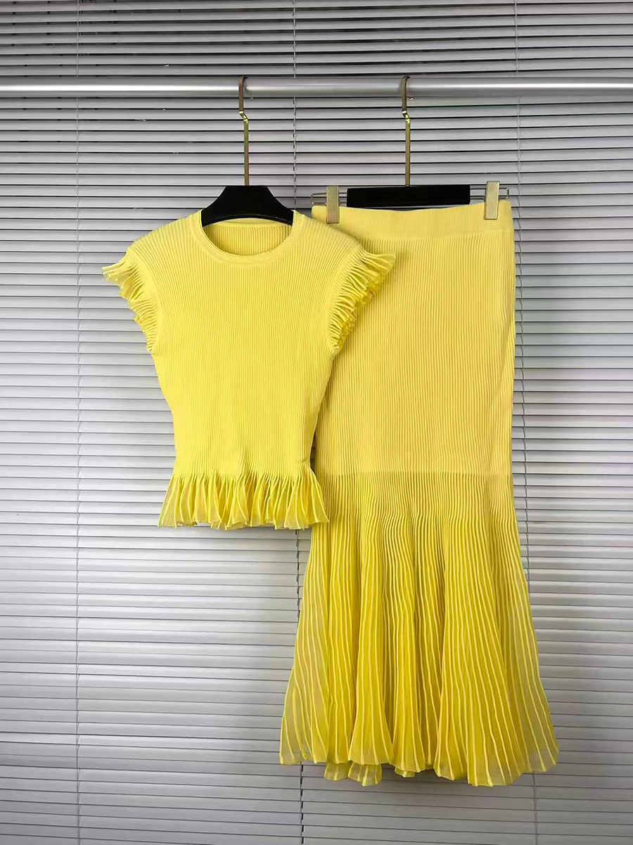 VGH Ribbed Knit Two Piece for  - Women'S Fashion Visor 评论和价格